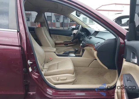 2011 Honda Accord 2.4 Ex-L z USA, uszkodzony, nr VIN 1HGCP2F85BA114981